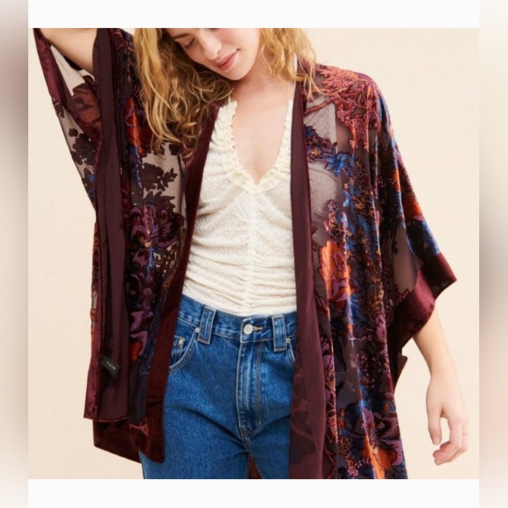 Floral Purple Plum Velvet Kimono
